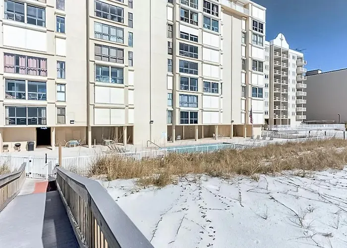 Edgewater West Unit 44 Holiday home *